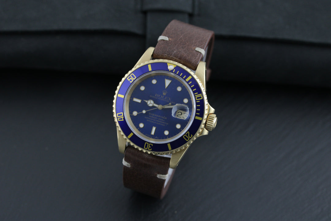 Rolex Submariner Gold 16618