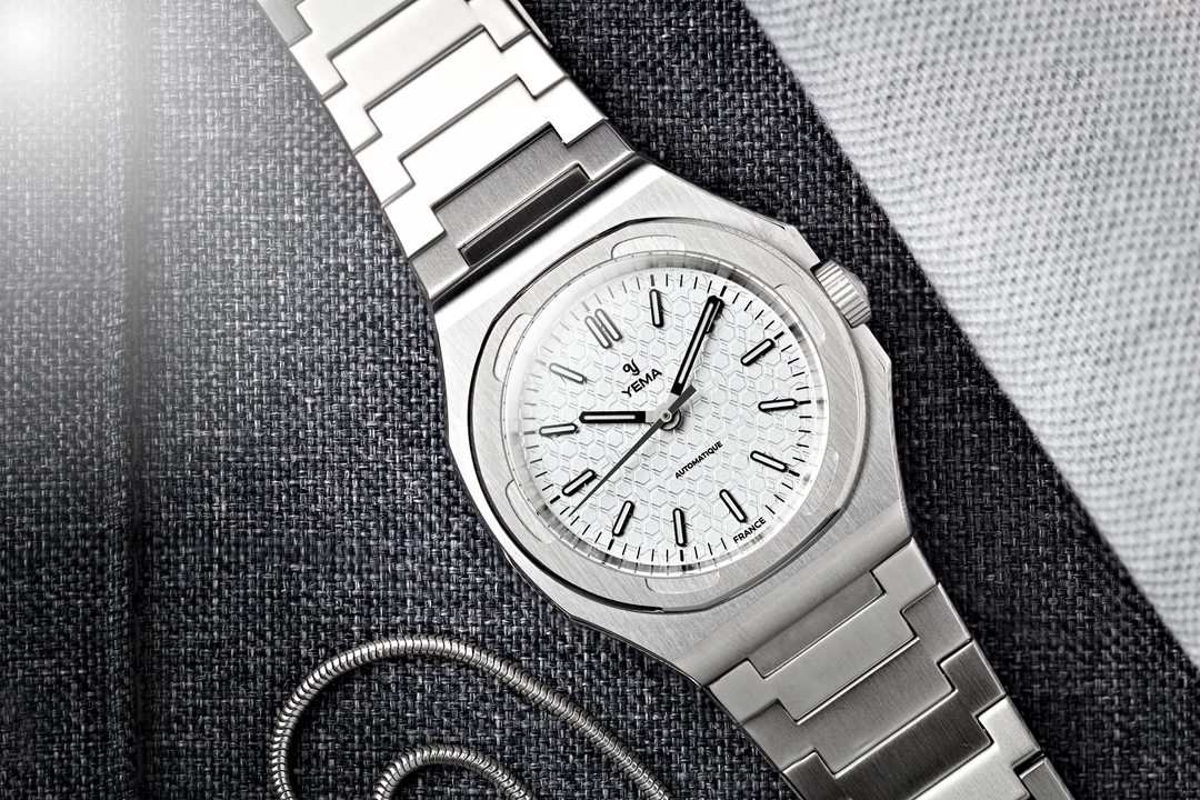Yema Urban Traveller 39mm Weiss *Neu*