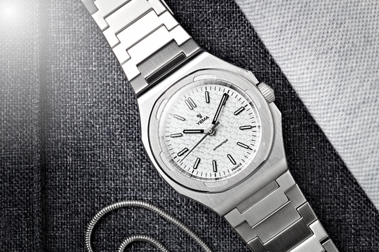 Yema Urban Traveller 39mm Weiss *Neu*