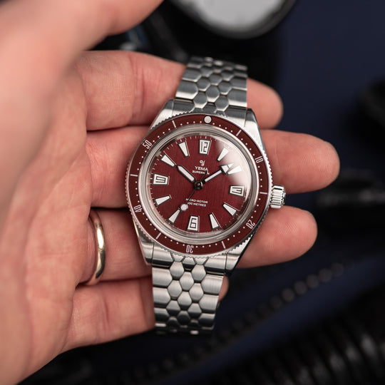Yema Skin Diver CMM.20 Rot 39mm *Neu*