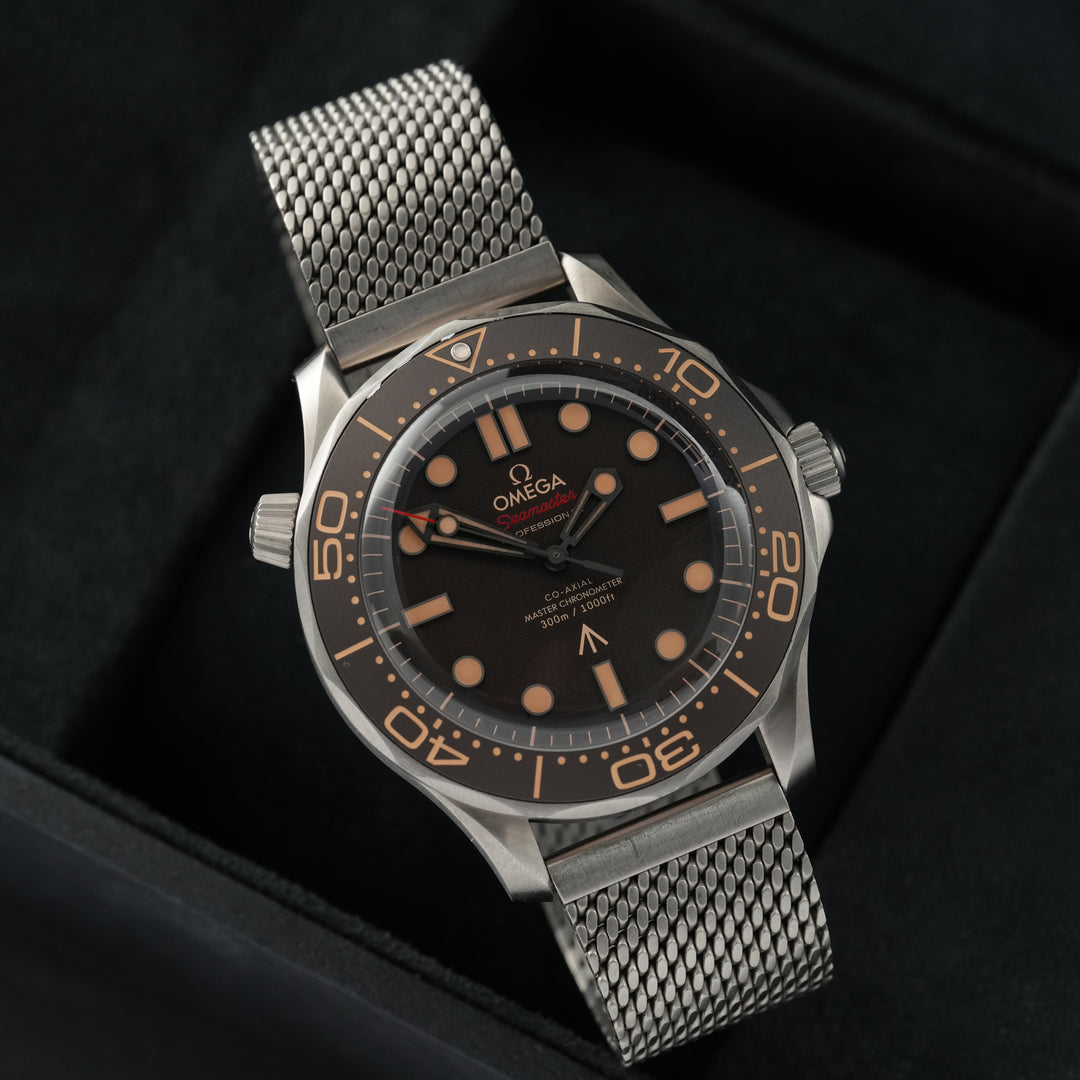 Omega Seamaster Diver 300 M 007 Full Set 2024