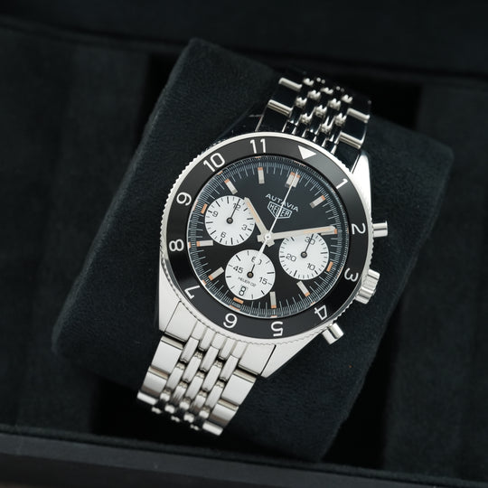 TAG Heuer Autavia Heritage Chronograph 42mm ref.CBE2110 Full Set 2021
