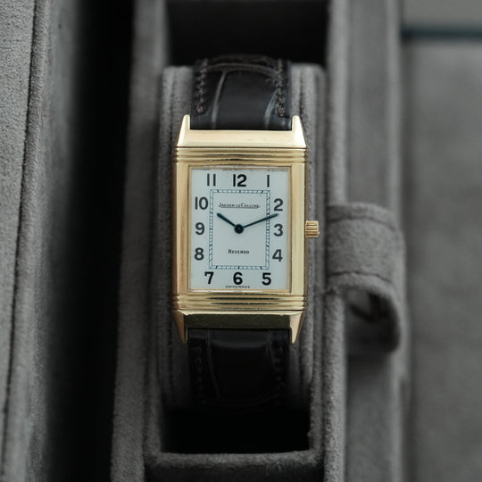 Jaeger-LeCoultre Reverso Classique Medium Classic 18k Gold ref:250.1.09