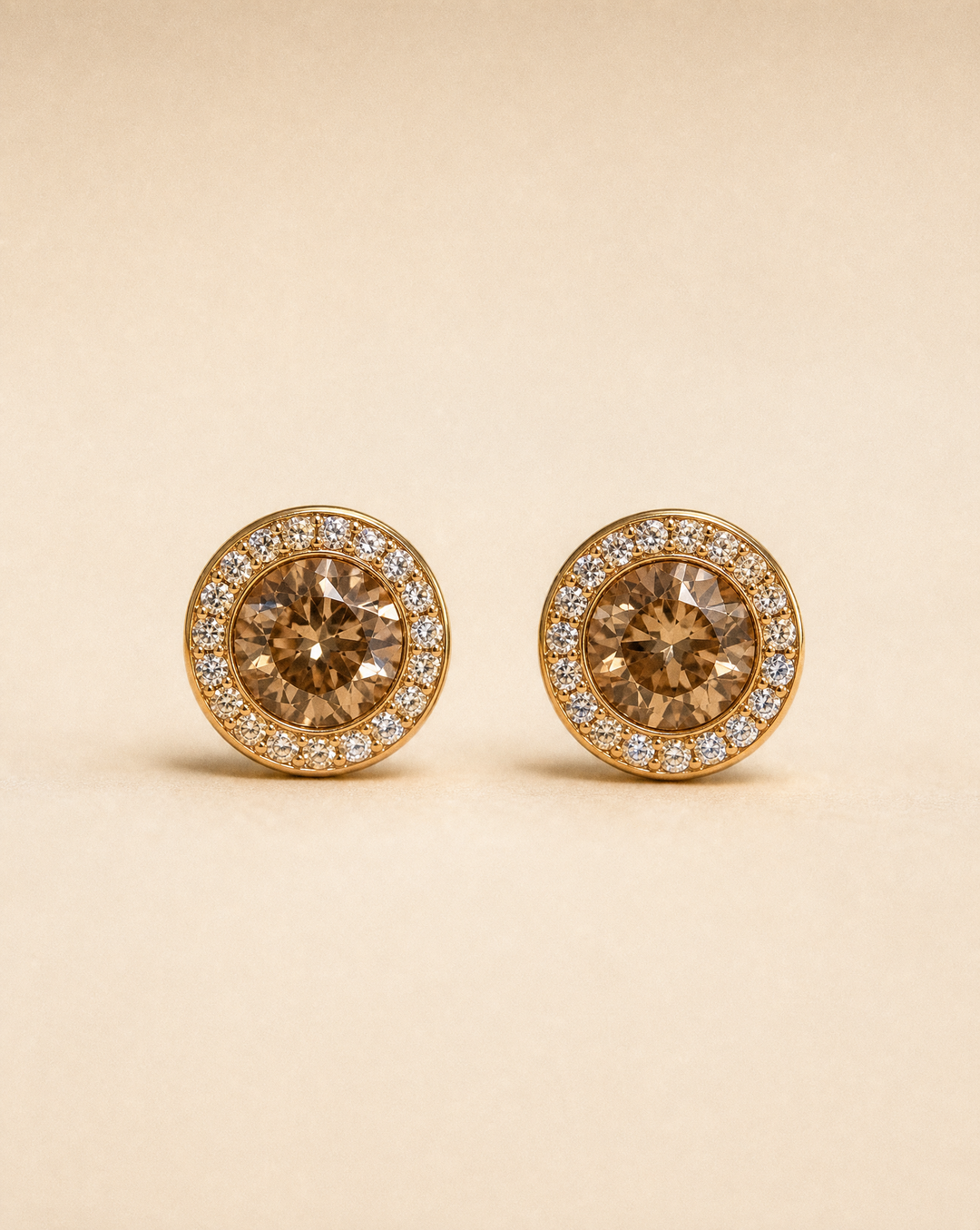 Cognac-Brillant-Ohrstecker aus 750 Gold