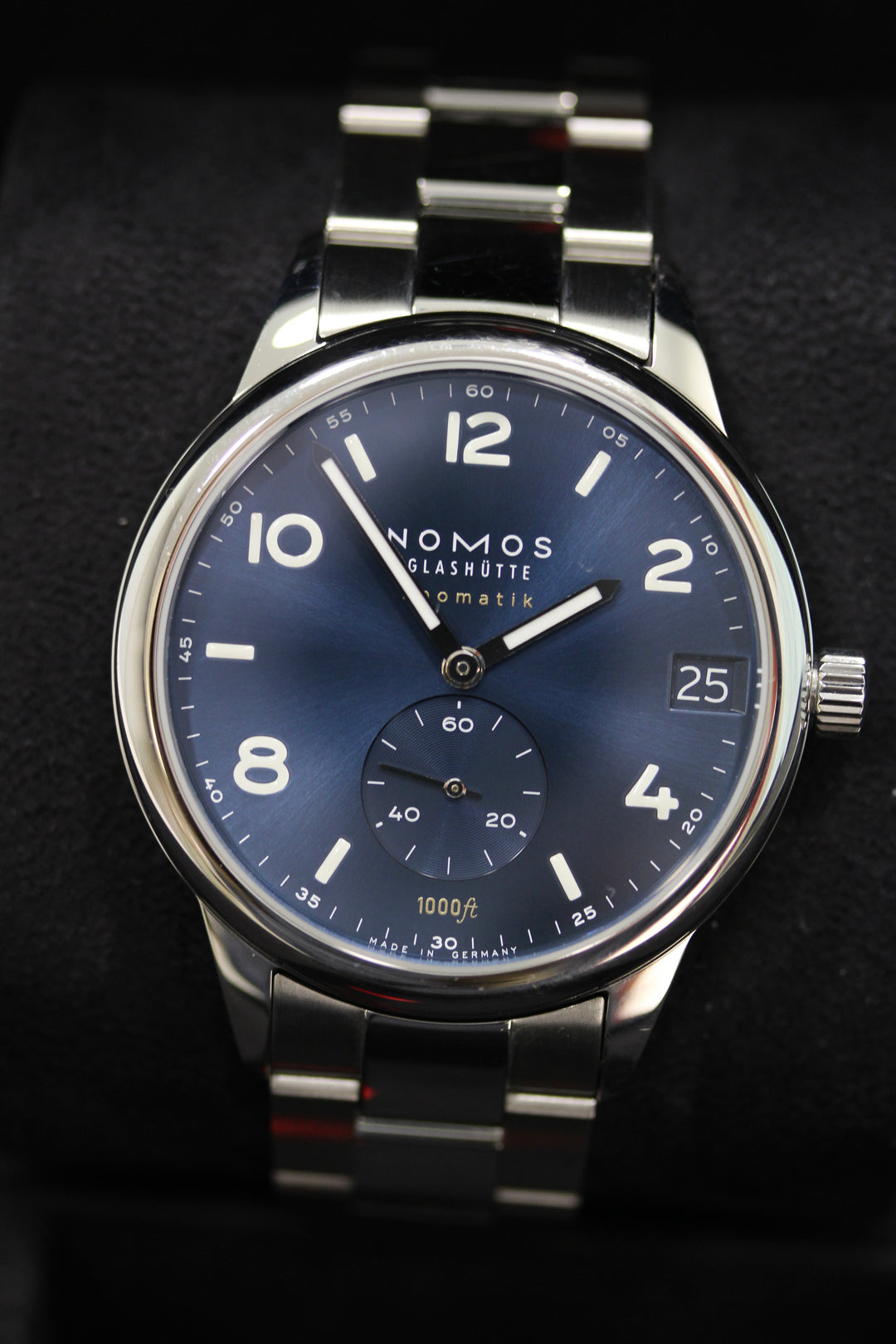 NOMOS Club Sport Neomatik 42 Datum – Ref. 782