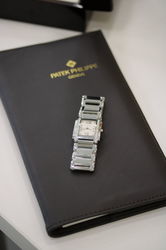 Patek Philippe Twenty~4 Diamond (mit Papieren)