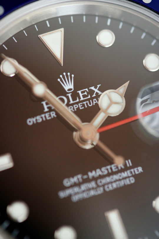 Rolex GMT-Master II Pepsi 16710BLRO M-Serie Kaliber 3186 Stick Dial LC100 (Full Set + Jubilee 62510H) | Absolut Sammlerset