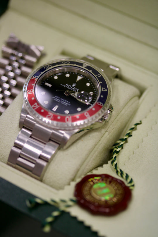 Rolex GMT-Master II Pepsi 16710BLRO M-Serie Kaliber 3186 Stick Dial LC100 (Full Set + Jubilee 62510H) | Absolut Sammlerset