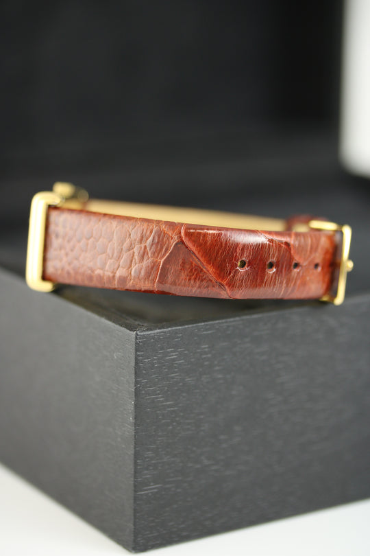 Yves Saint Laurent Tank by Cartier 21 × 35 mm 1987 (Neu vergoldet + Straußenfußleder)