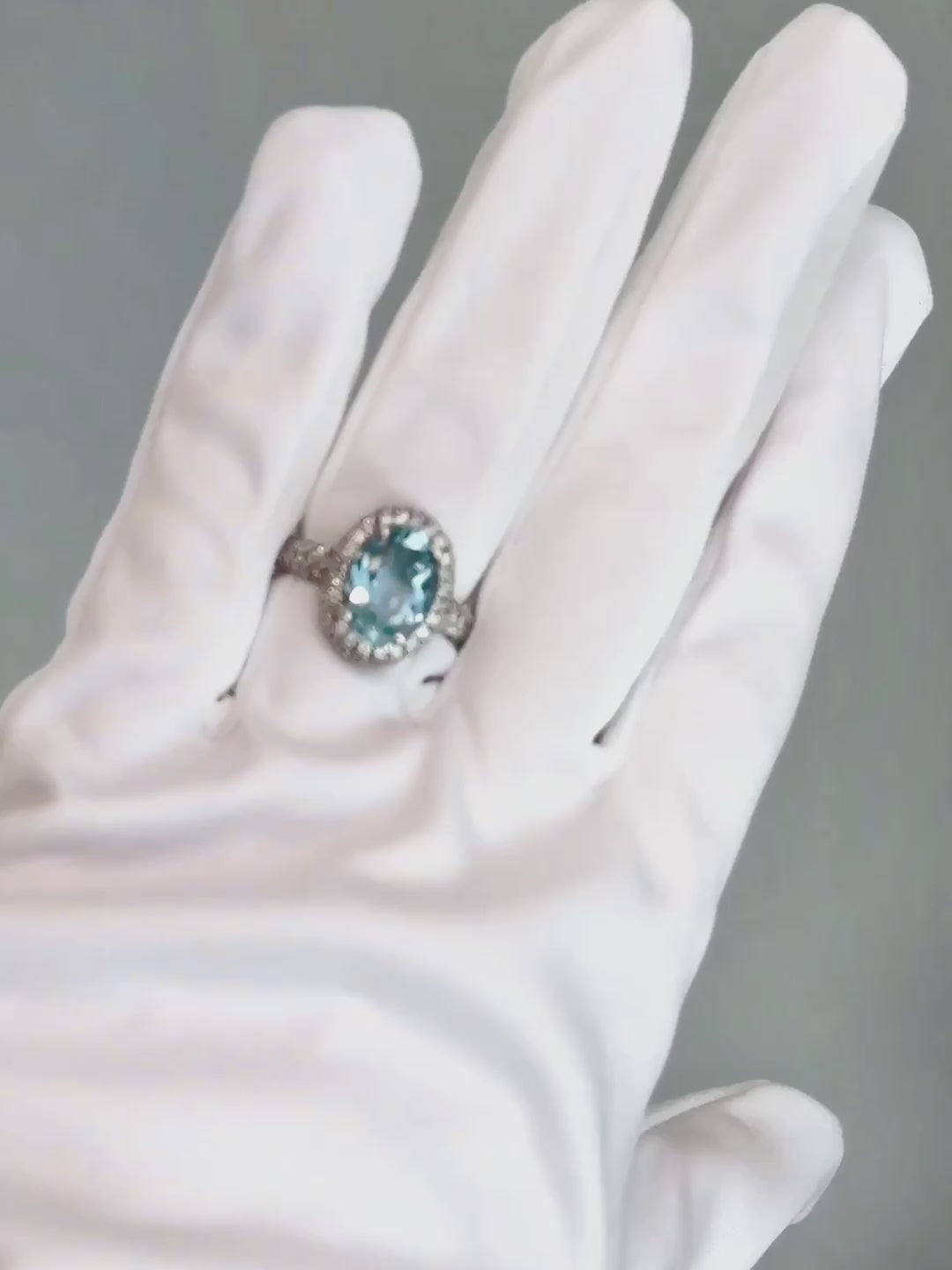 Aquamarin-Ring mit 1,10 ct Brillanten | 750 Weißgold